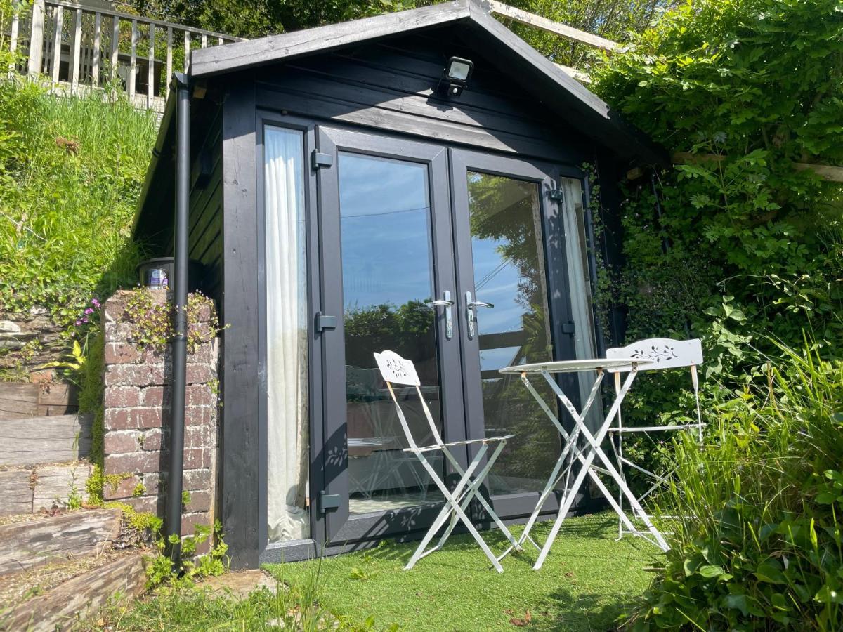 4 Trenhaile Terrace Truro Exterior photo